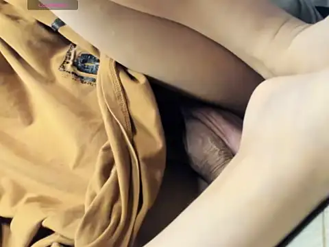 yourtransparadise webcam