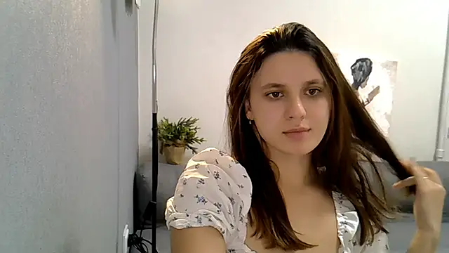 KiraHoney webcam