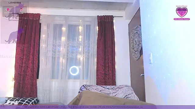 marci_owo (F young) - fuck pussy whit dildo  and squirt