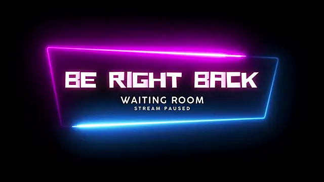 ScarlettAndTom webcam