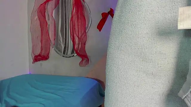 Laura_and_Kevin webcam