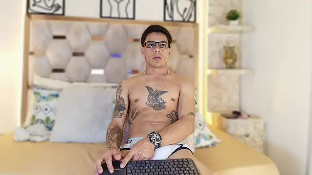 Andrew_Haalls webcam