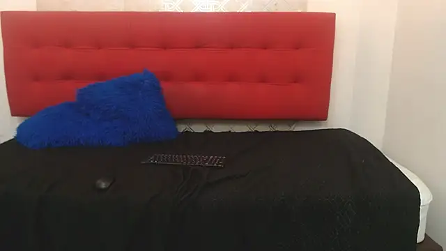 Sophie_Walker17 webcam