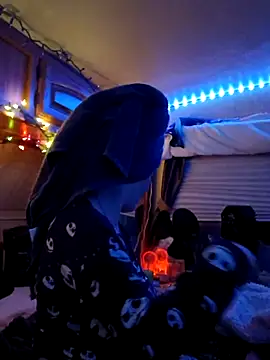 Novgirl110883 webcam