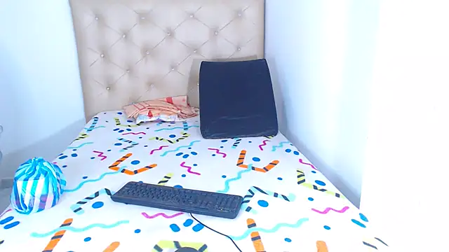 megaanfox (F young) - fuck pussy cum squirt