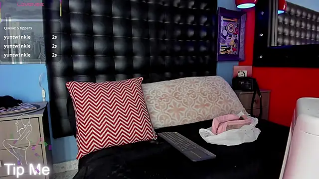 CloeRodriguez webcam