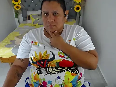 hotlesby_valery webcam