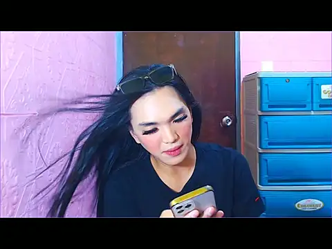 WONDERWOMAN2023 webcam