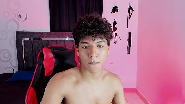 maximiliano_khalil (M young) - 🚫 Don't stop!