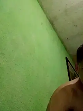 destinedspark23 - DestinedSpark23's free webcam