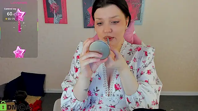 Michele_Greenn webcam