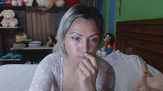 _Charlize_theron_ webcam