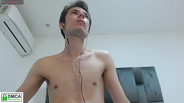 SaccharineSin webcam