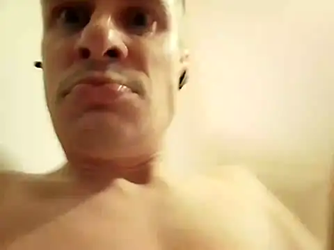 OioiJajaTJStrongKutasen webcam