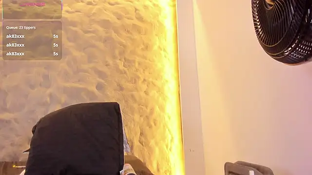 naomy_gyal (F teen) - wet and hot pussy