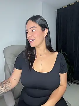 Emily_Kurth23 webcam