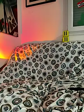 Amani_thewolf webcam