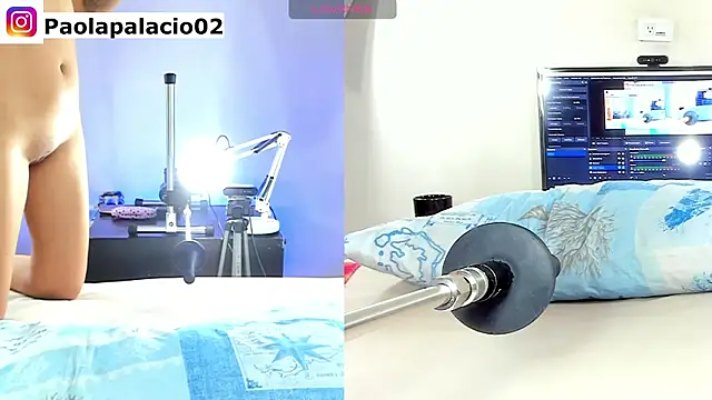 Alexa_clark02 webcam