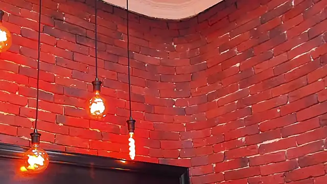 ChristynaRoss webcam