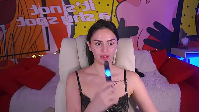 MilashaLovely webcam