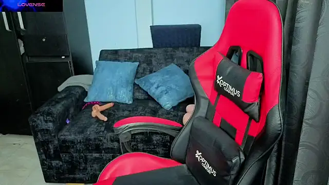 charlotee_lovee69 webcam