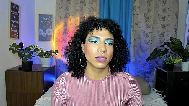 Angel_White25 webcam