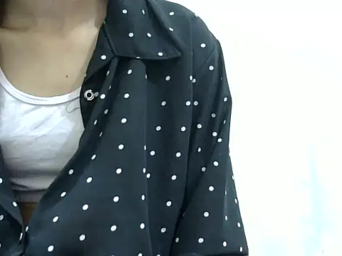 anu_tiny - Anu_tiny's free webcam - UK Sex Cams