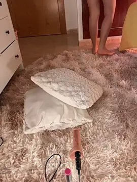 Adriennesexxx webcam