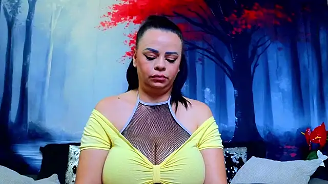 ElizabethEven webcam