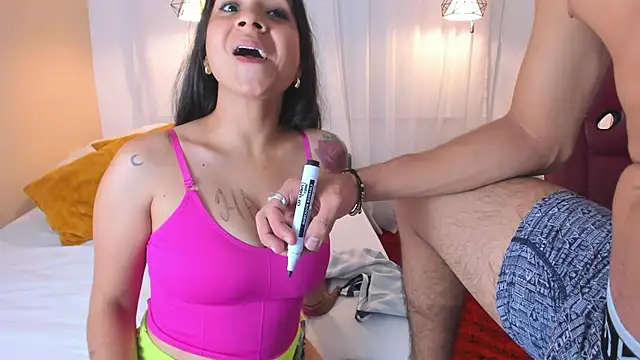 MiaRosy_ValentinoRussel webcam