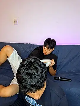 _ottis_ (Ask my age) - Double blowjob