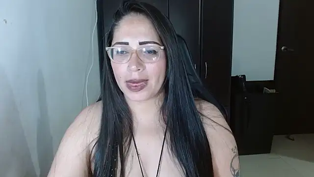 natashasmithe webcam