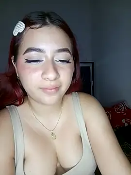 Chloe_Sky_love webcam