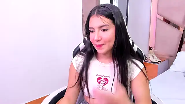 ValentineRouse webcam