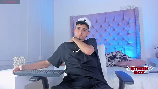 Ethan_Boy_ webcam