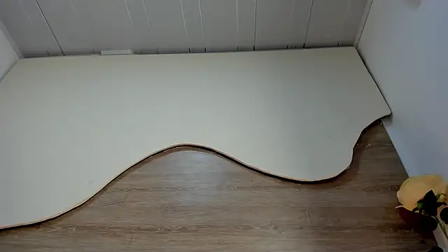 amara_brunet - AMARA_BRUNET's free webcam - UK Sex Cams