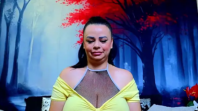 ElizabethEven webcam