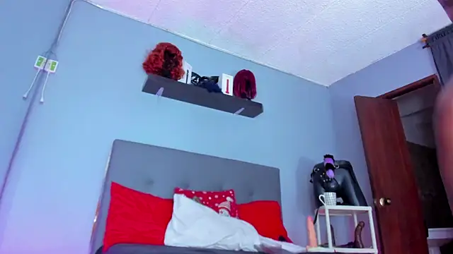 coco_kiss (F young) - fingers in pussy 💦💦cum