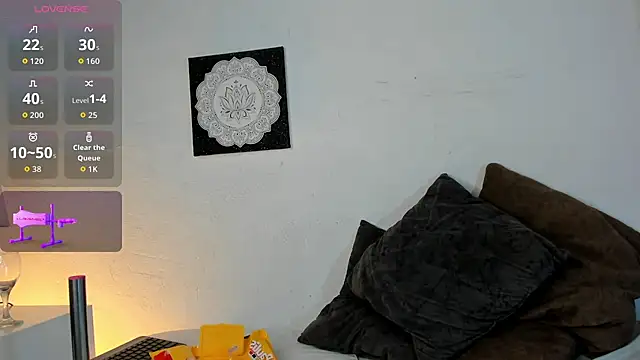 logantwink18 (M twink) - come and take control of my body  🥵😍