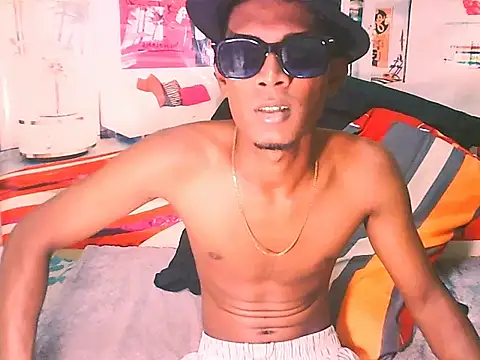 IndianThuggin webcam