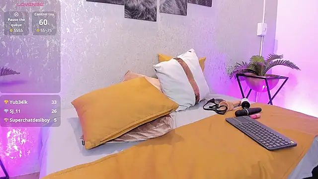 lilicooper_ - Lilicooper_'s free webcam - UK Sex Cams