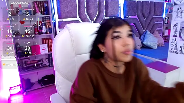 AliceWalker_11 webcam