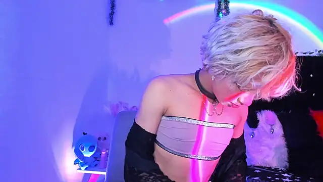 Cooperrosscute233 webcam