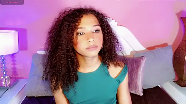 _IsabellaRousse webcam