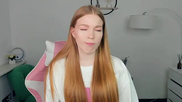 LavetaShiroma webcam