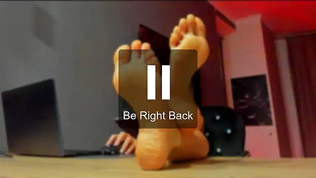 Yourweakness777 webcam