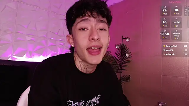 troy_rouge (M twink) - Tease with towel