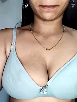 savita2310 (F young) - Boobs oil massage