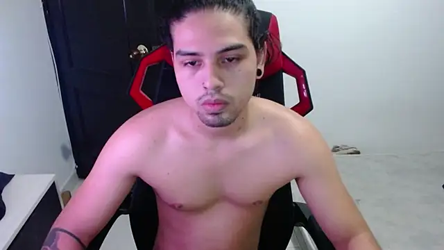 liamridesr (M young) - cum