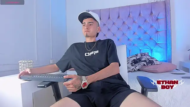 Ethan_Boy_ webcam